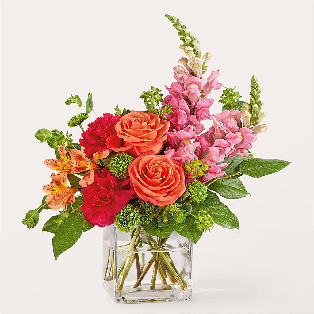 Cosmopolitan Bouquet – Flowers The Bouquet Of Roses, Tampa FL
