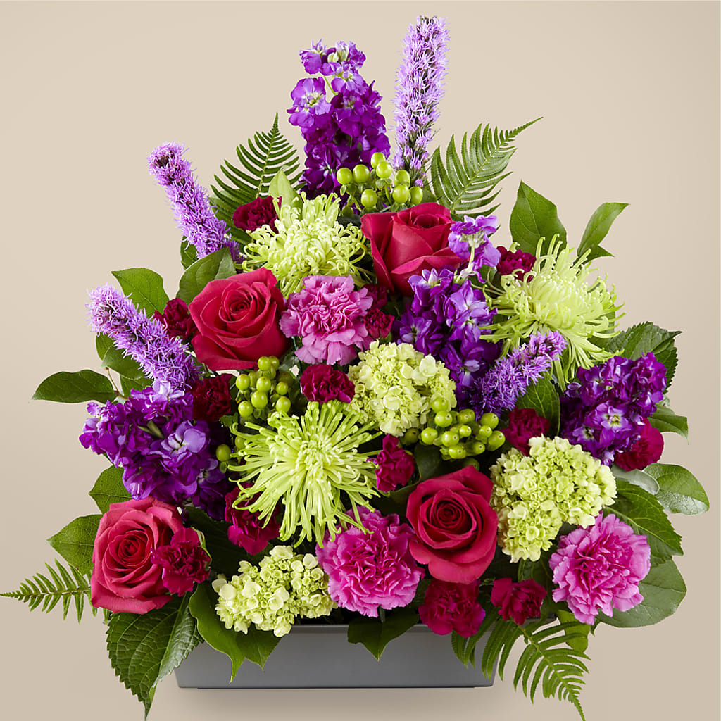 Warm Embrace Arrangement – Flowers The Bouquet Of Roses, Tampa FL