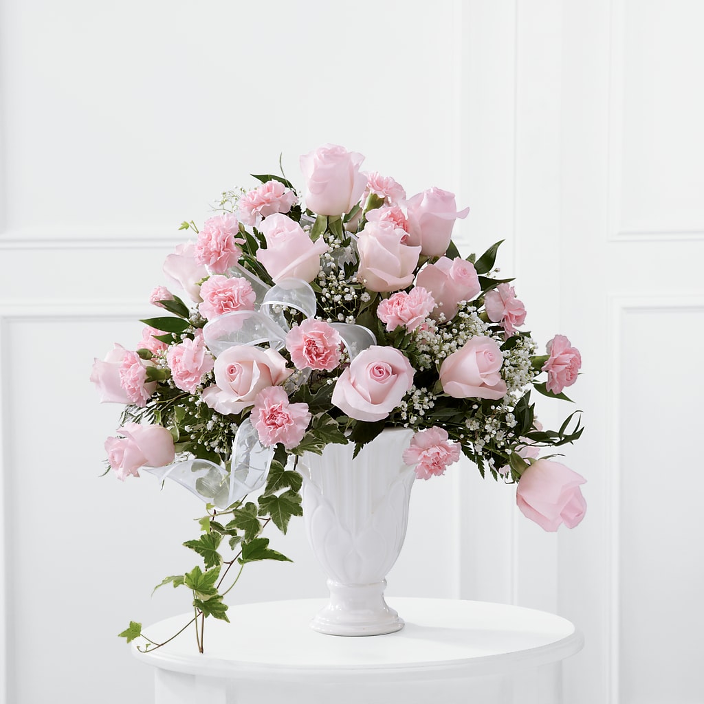 Deepest Sympathy Arrangement – Flowers The Bouquet Of Roses, Tampa FL