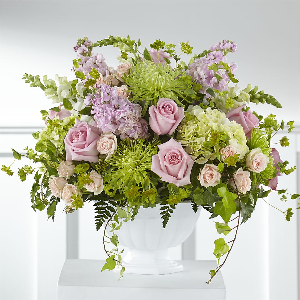 Radiant Embrace Arrangement – Flowers The Bouquet Of Roses, Tampa FL
