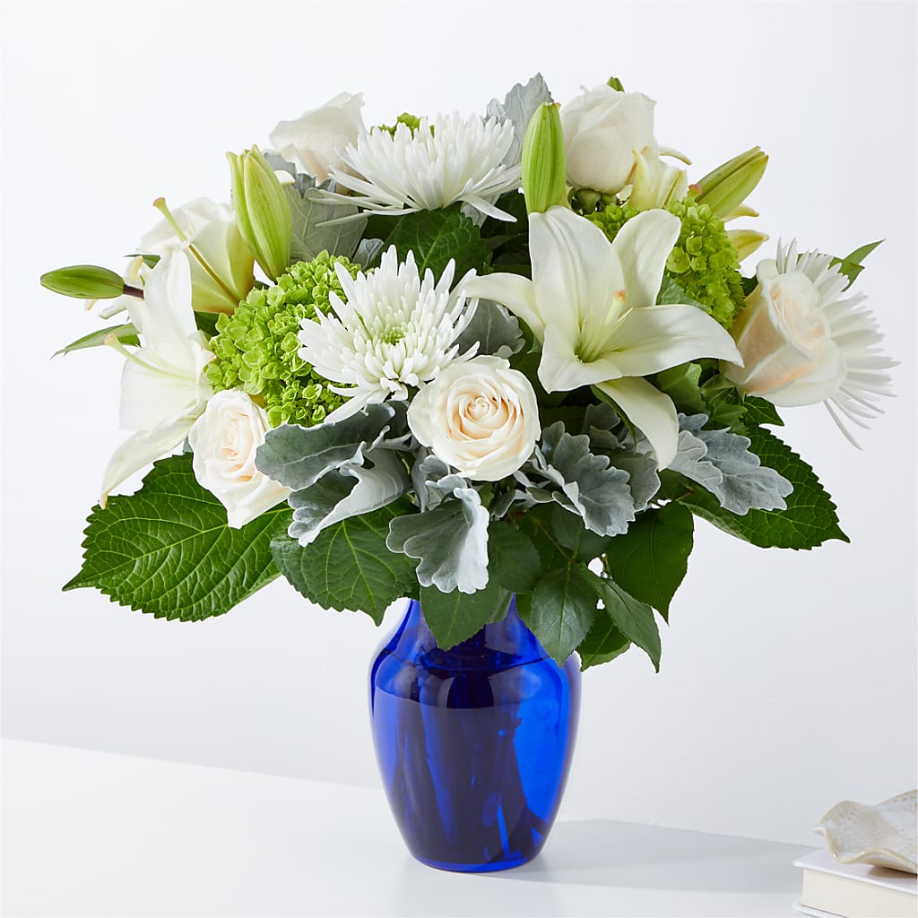 Snowy Dreams Bouquet – Flowers The Bouquet Of Roses, Tampa FL