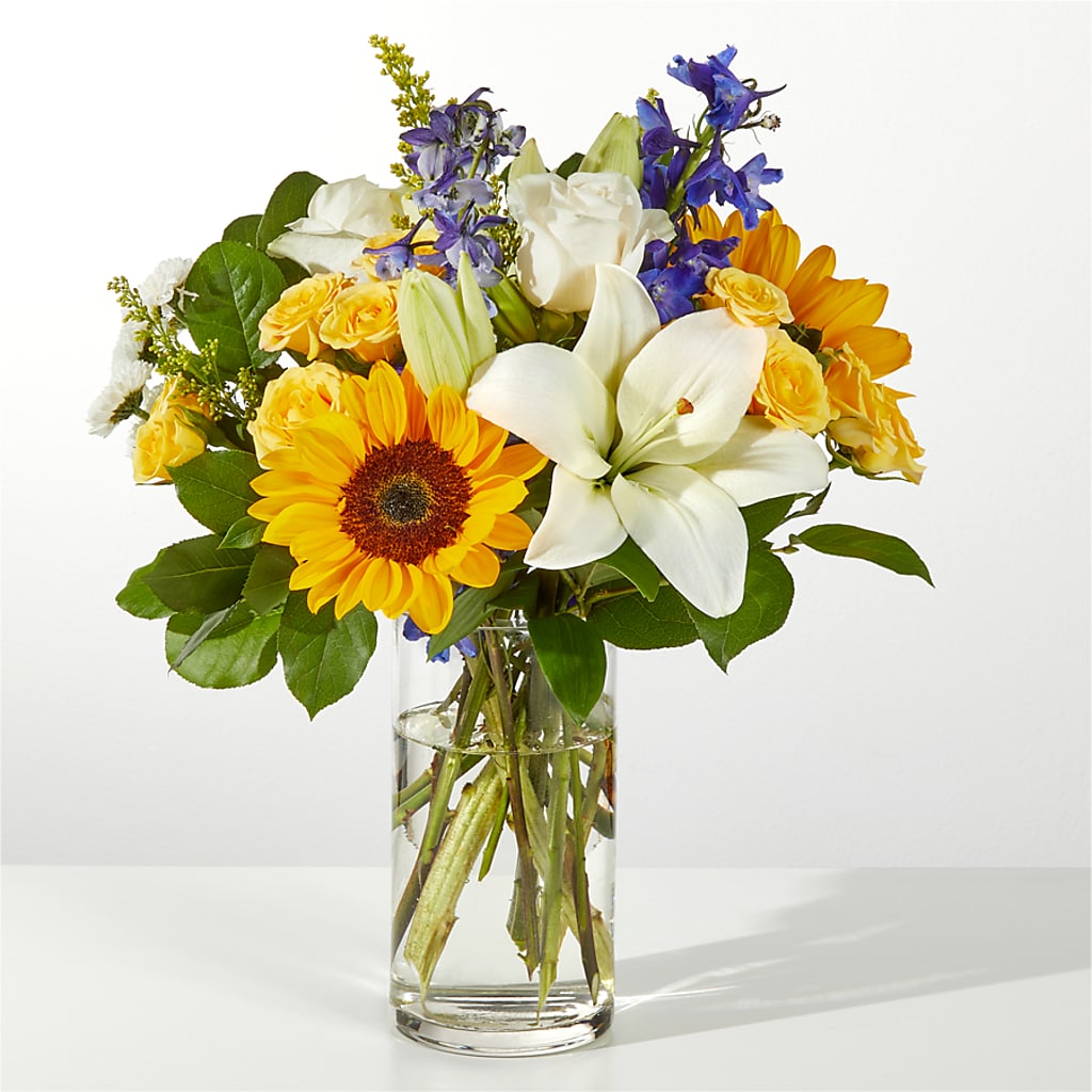 Wonderfully Sunny Bouquet – Flowers The Bouquet Of Roses, Tampa FL