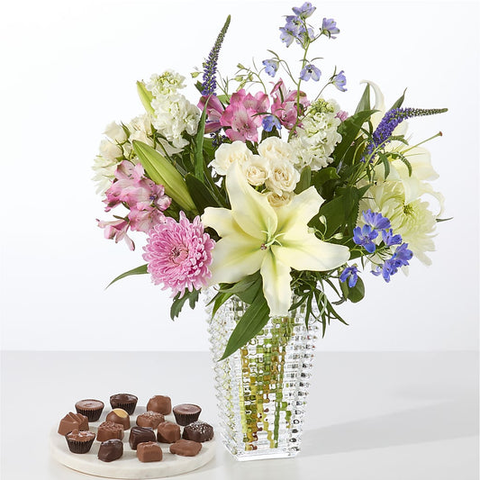 Winter Celebration Bouquet –  Flowers The Bouquet Of Roses, Tampa FL
