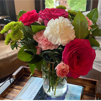 Sweet & Pretty Bouquet –  Flowers The Bouquet Of Roses, Tampa FL