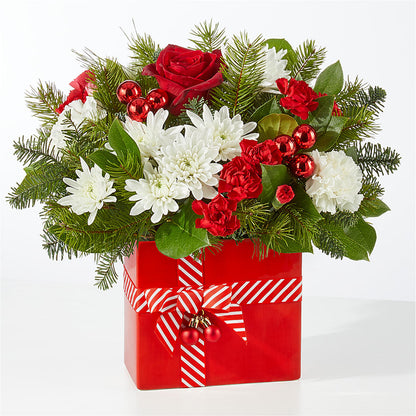 Presents Under the Tree Bouquet –  Flowers The Bouquet Of Roses, Tampa FL