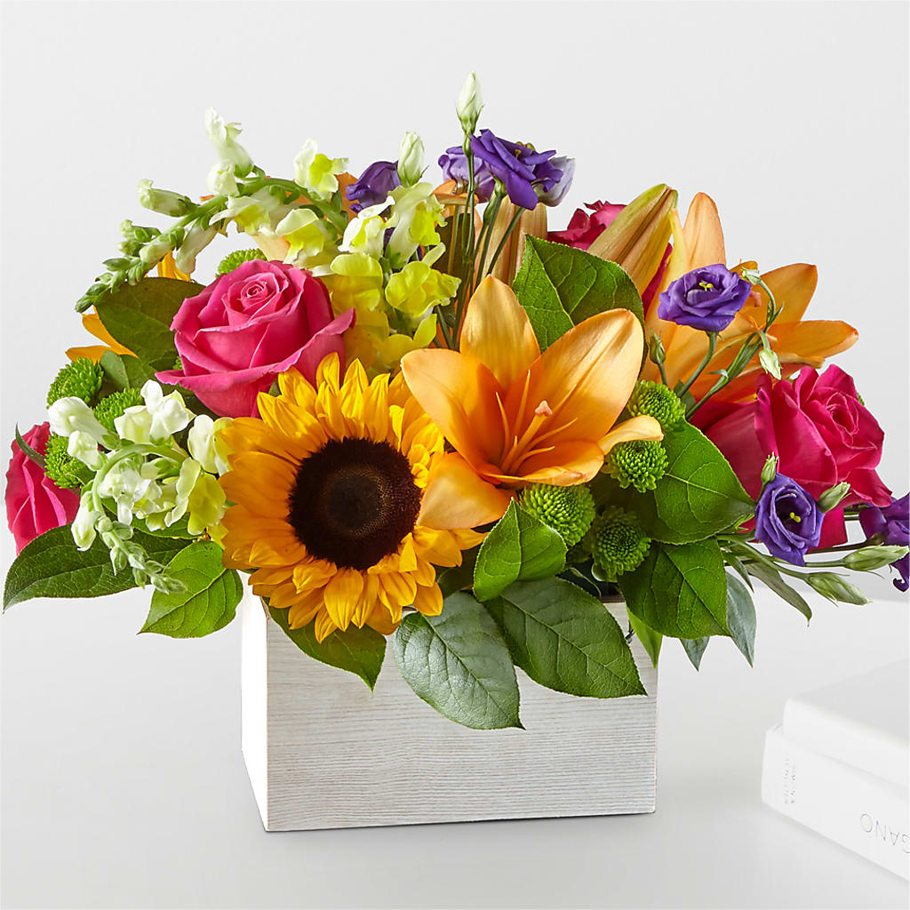 Best Day Box Bouquet –  Flowers The Bouquet Of Roses, Tampa FL