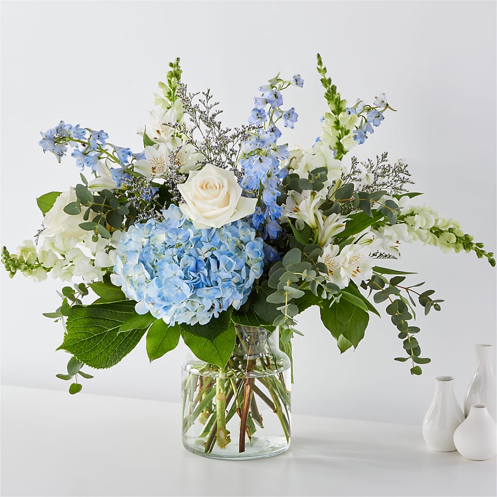 Coastal Blossom Bouquet –  Flowers The Bouquet Of Roses, Tampa FL