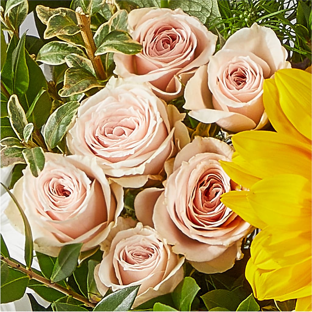The Good Life Bouquet –  Flowers The Bouquet Of Roses, Tampa FL