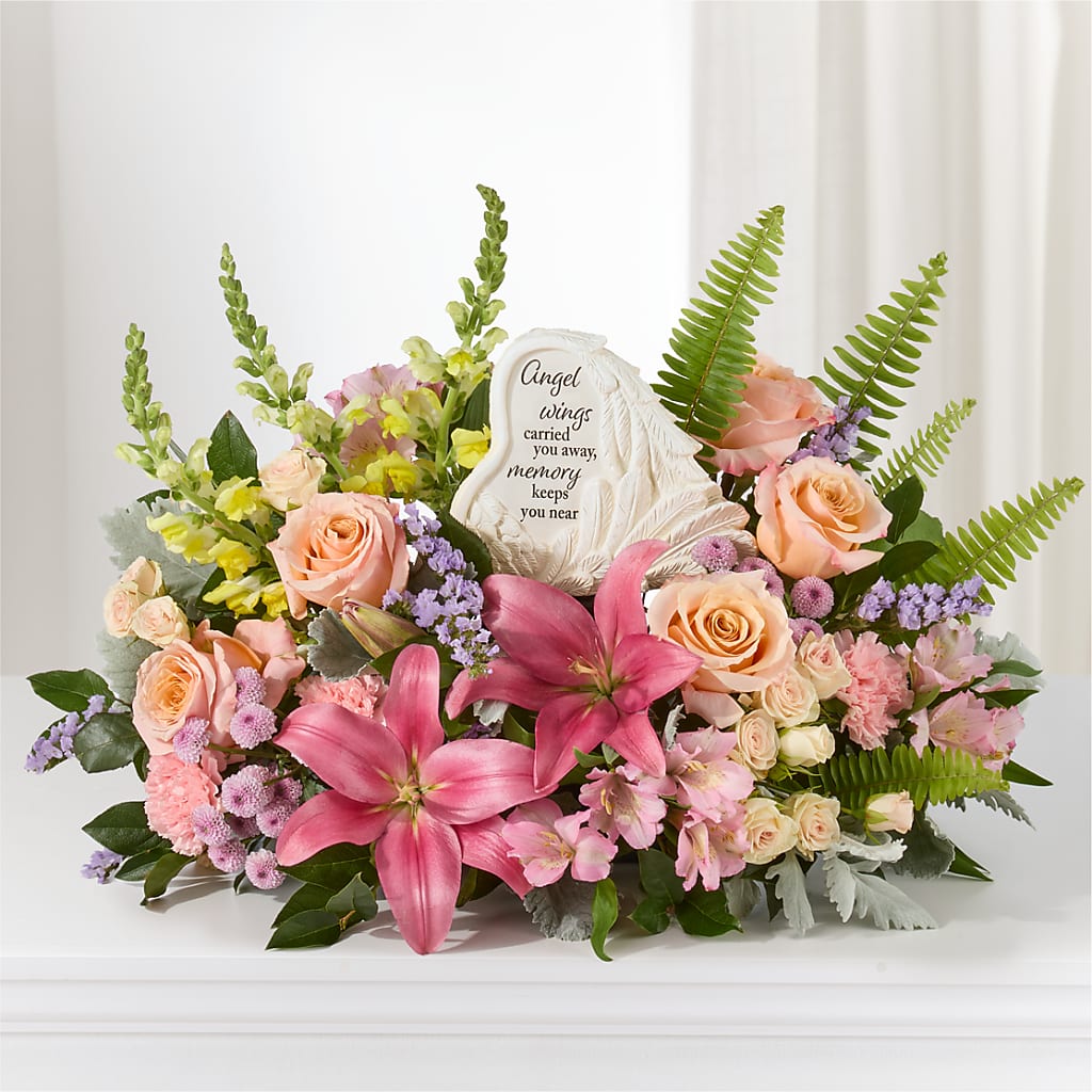 Gentle Light Arrangement –  Flowers The Bouquet Of Roses, Tampa FL