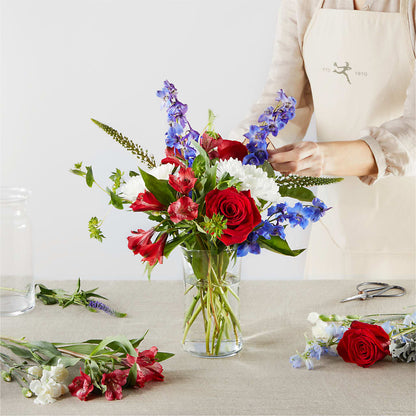 Star Spangled - A Florist Original –  Flowers The Bouquet Of Roses, Tampa FL