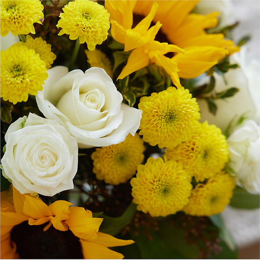 Luminous Morning Bouquet –  Flowers The Bouquet Of Roses, Tampa FL