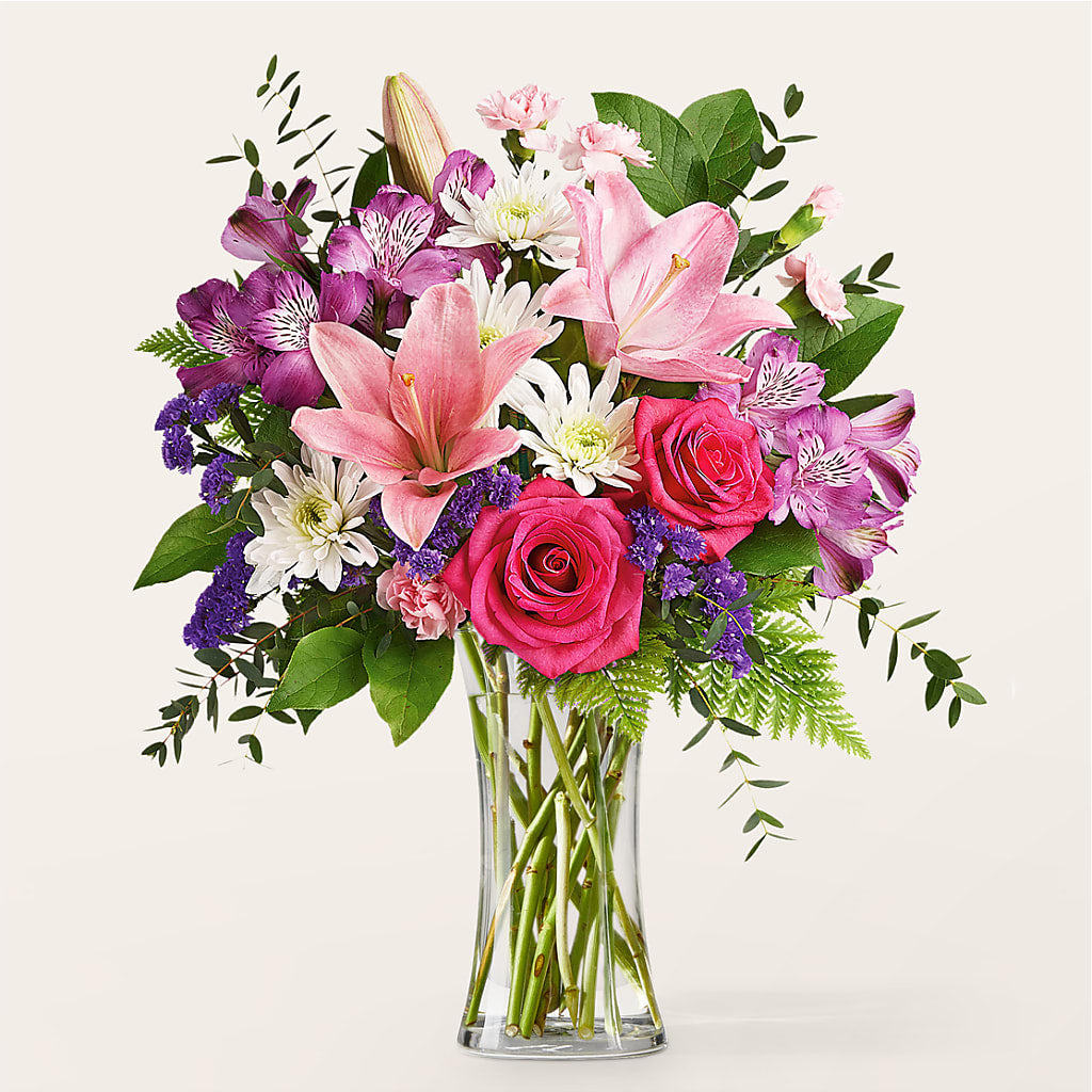 Lace & Pearls Bouquet –  Flowers The Bouquet Of Roses, Tampa FL