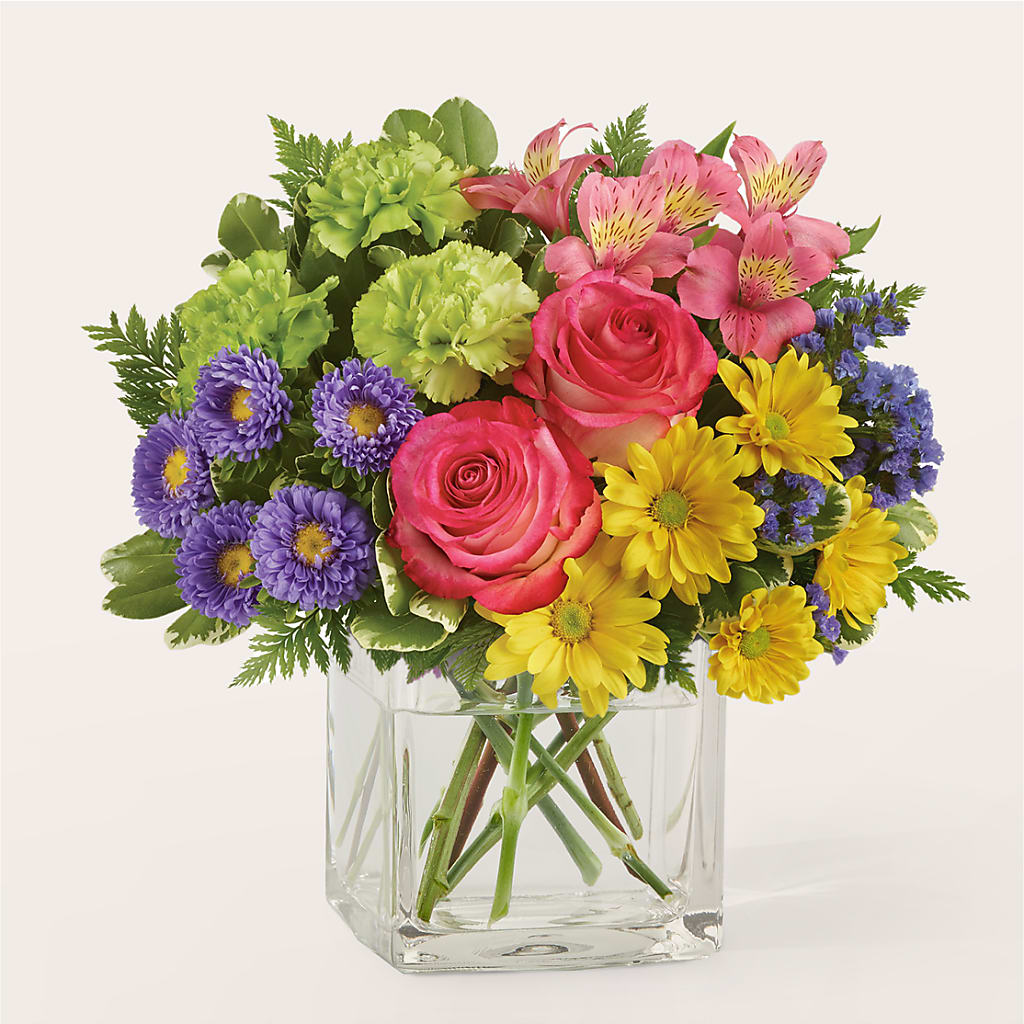 Candy Jar Bouquet –  Flowers The Bouquet Of Roses, Tampa FL
