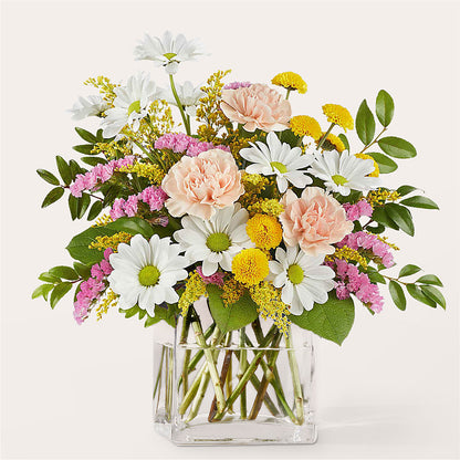 Country Cottage Bouquet –  Flowers The Bouquet Of Roses, Tampa FL