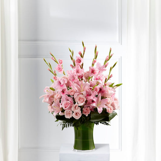 Lovely Tribute Bouquet –  Flowers The Bouquet Of Roses, Tampa FL