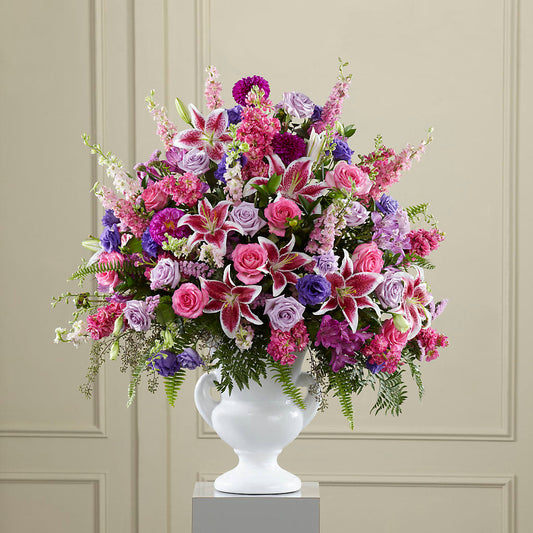 Peaceful Tribute Arrangement –  Flowers The Bouquet Of Roses, Tampa FL