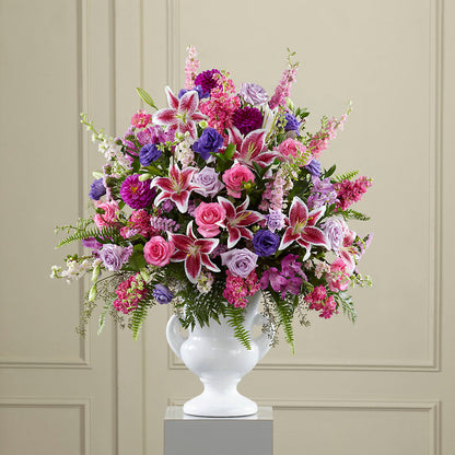 Peaceful Tribute Arrangement –  Flowers The Bouquet Of Roses, Tampa FL