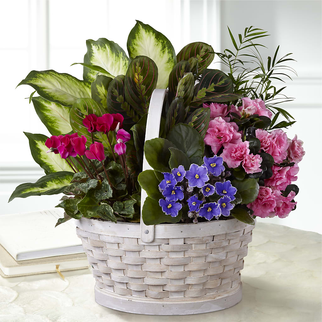 Peaceful Garden Planter –  Flowers The Bouquet Of Roses, Tampa FL