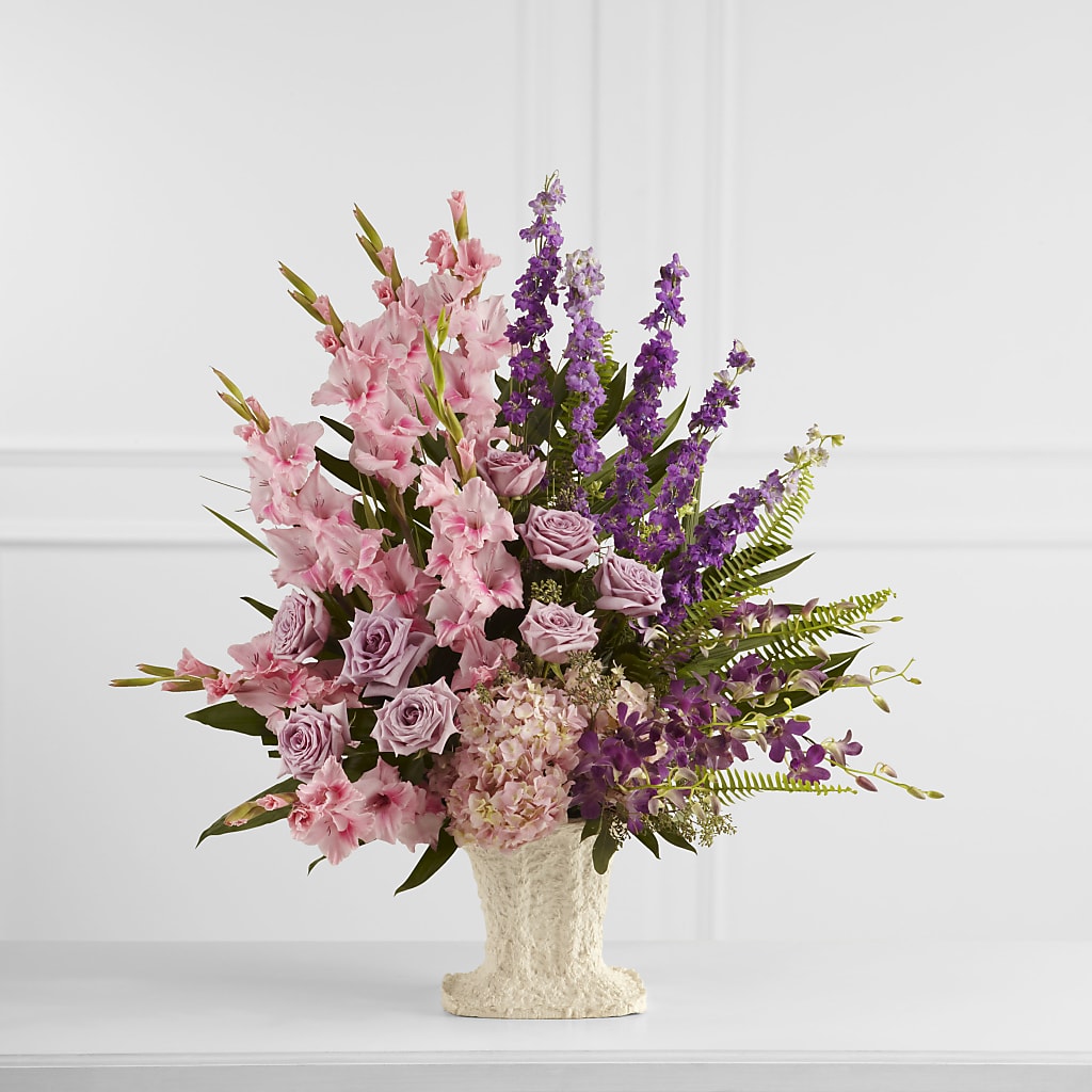 Flowing Garden Arrangement –  Flowers The Bouquet Of Roses, Tampa FL