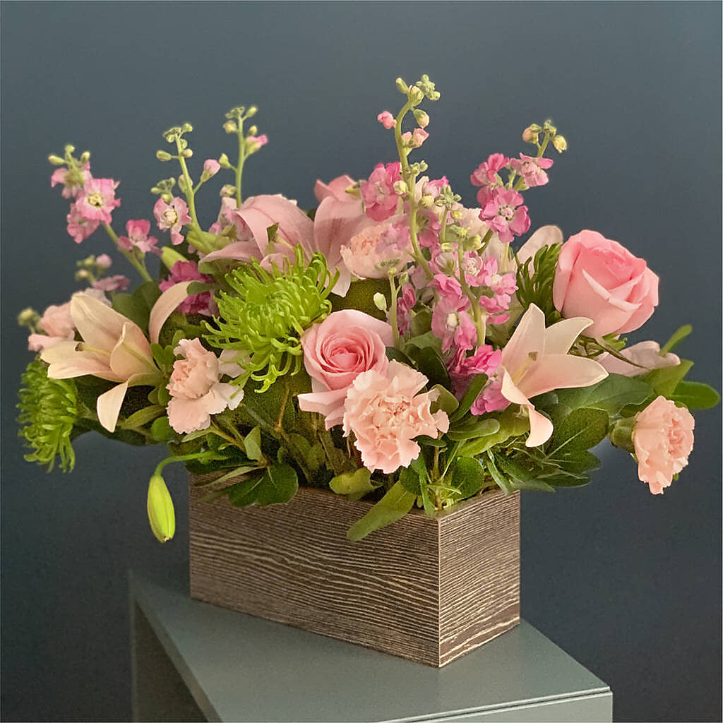 Beautiful Spirit Basket –  Flowers The Bouquet Of Roses, Tampa FL