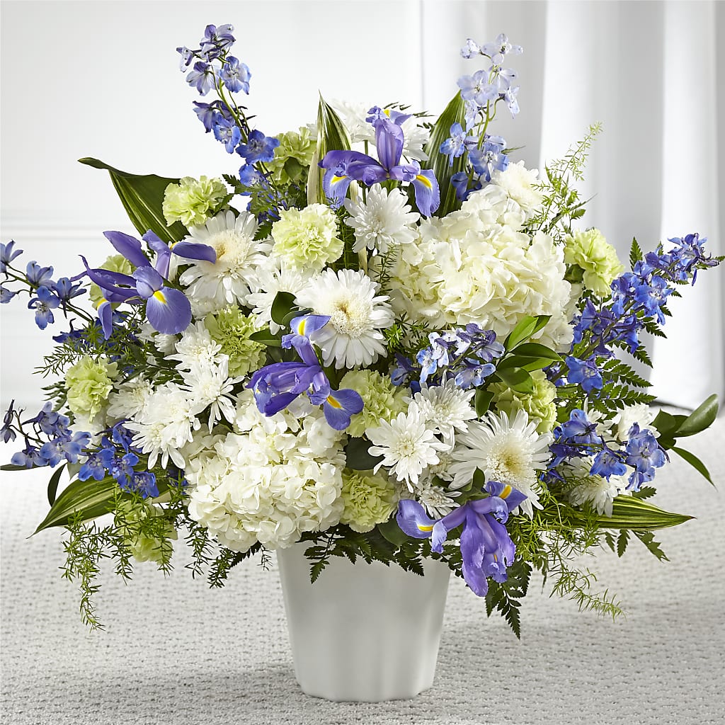 Soft Serenity Floor Basket –  Flowers The Bouquet Of Roses, Tampa FL