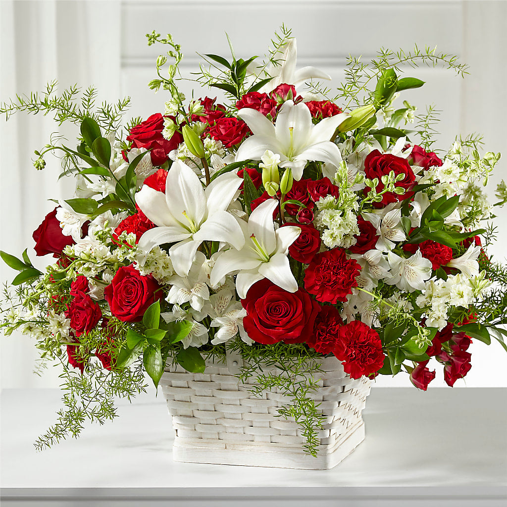 Sentiments of Love Arrangement –  Flowers The Bouquet Of Roses, Tampa FL