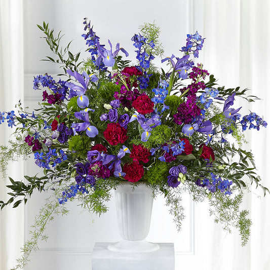 Memorial of Life Arrangement –  Flowers The Bouquet Of Roses, Tampa FL
