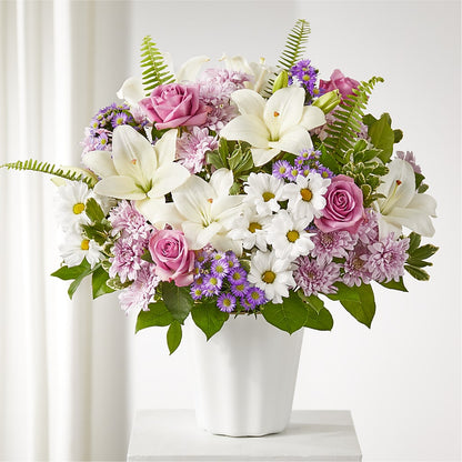 Warmest Thoughts Tabletop Basket –  Flowers The Bouquet Of Roses, Tampa FL