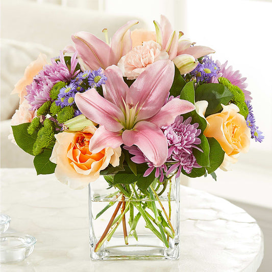 Delicate Details Bouquet –  Flowers The Bouquet Of Roses, Tampa FL
