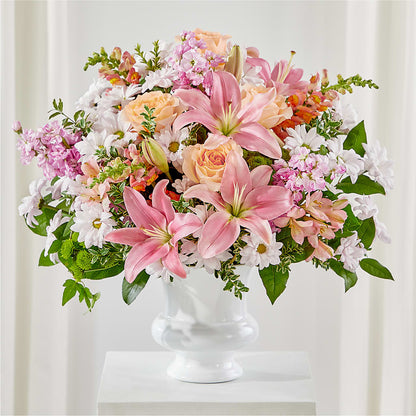 Heartfelt Gesture Urn Arrangement –  Flowers The Bouquet Of Roses, Tampa FL
