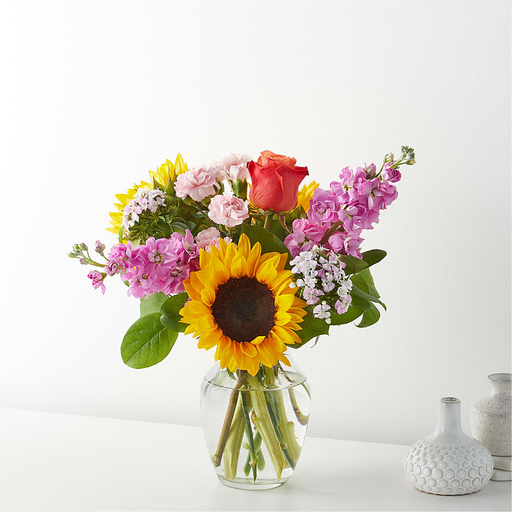 Yellow Brick Road Bouquet –  Flowers The Bouquet Of Roses, Tampa FL