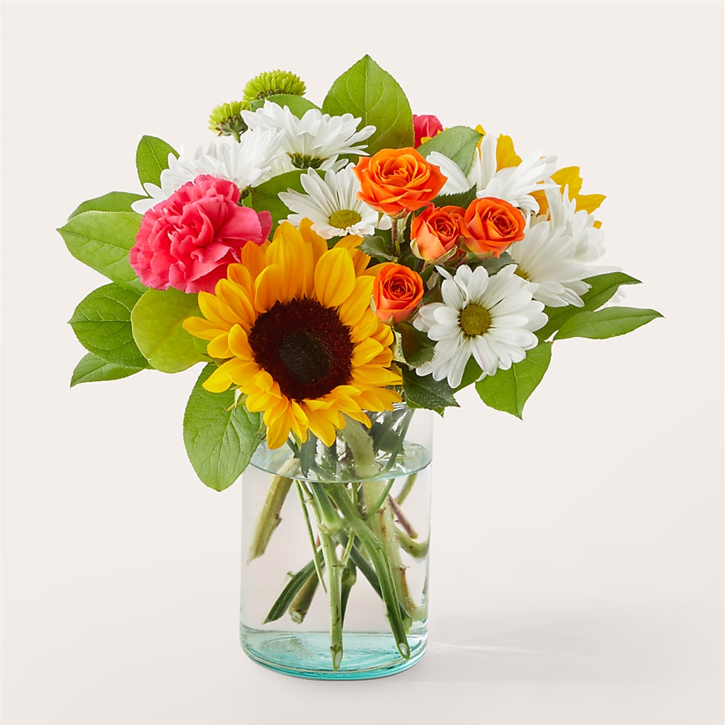 Sun-drenched Blooms Bouquet –  Flowers The Bouquet Of Roses, Tampa FL
