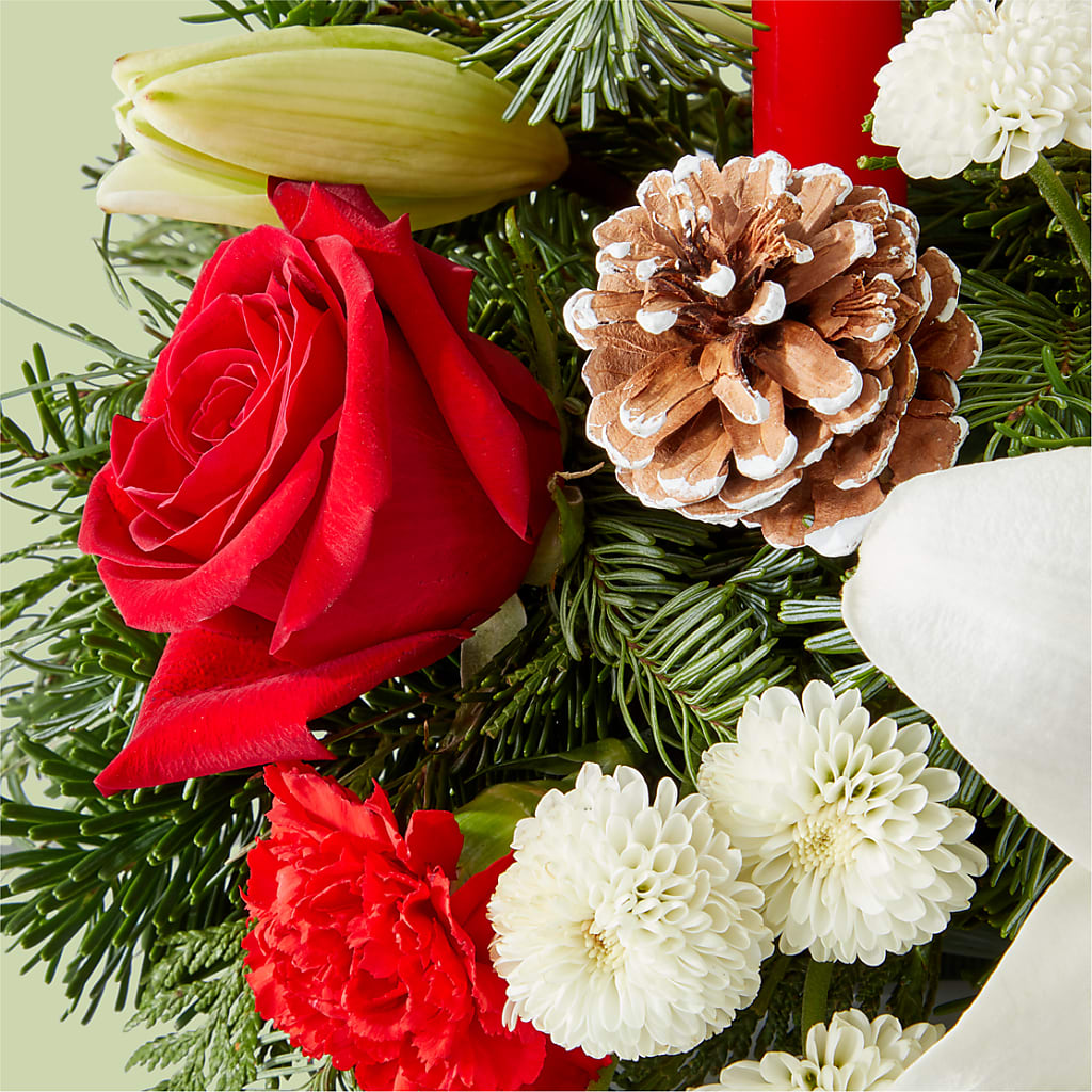 Seasonal Festivities Centerpiece –  Flowers The Bouquet Of Roses, Tampa FL