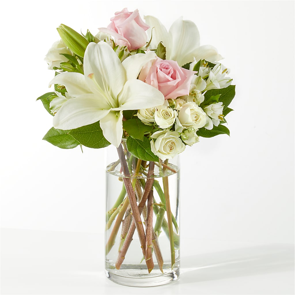 Kindhearted Bouquet –  Flowers The Bouquet Of Roses, Tampa FL