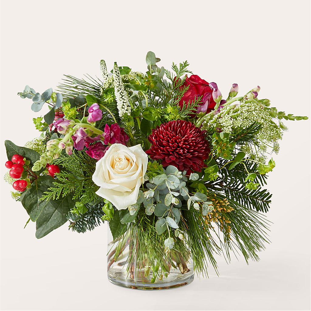 Cranberry Fizz Bouquet –  Flowers The Bouquet Of Roses, Tampa FL