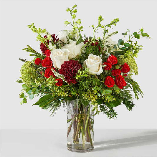 Favorite Traditions Bouquet –  Flowers The Bouquet Of Roses, Tampa FL
