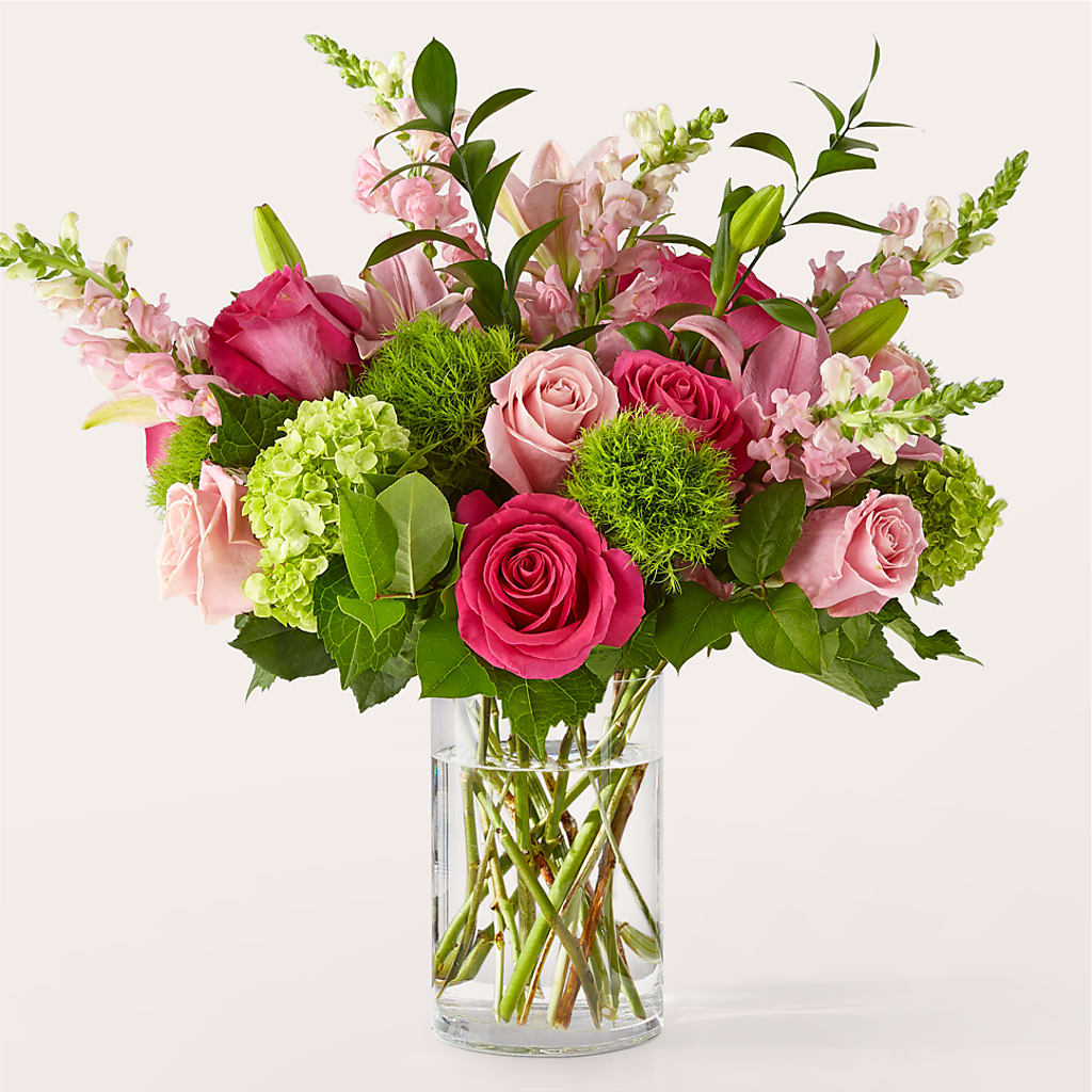 Fit for a Queen Luxury Bouquet –  Flowers The Bouquet Of Roses, Tampa FL