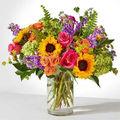 Vibrant Greetings Bouquet –  Flowers The Bouquet Of Roses, Tampa FL