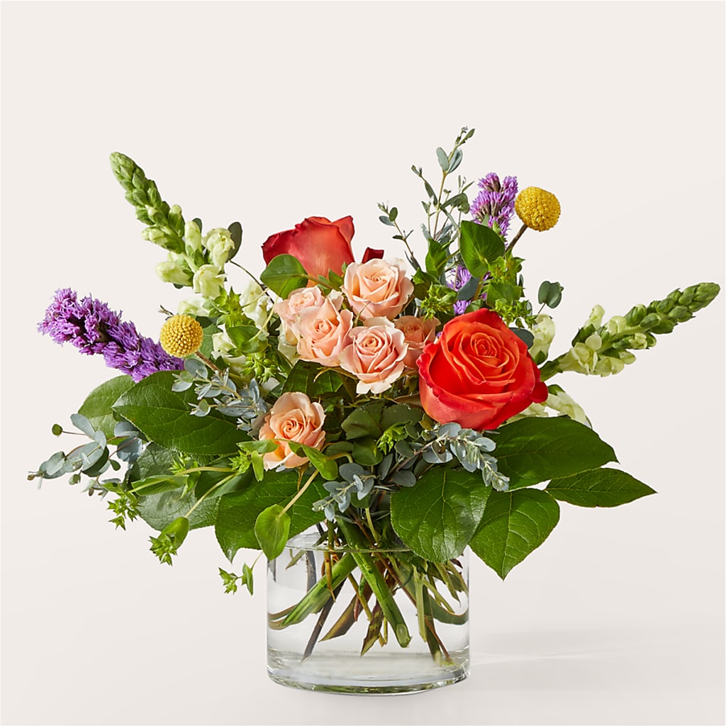The Standout Bouquet –  Flowers The Bouquet Of Roses, Tampa FL