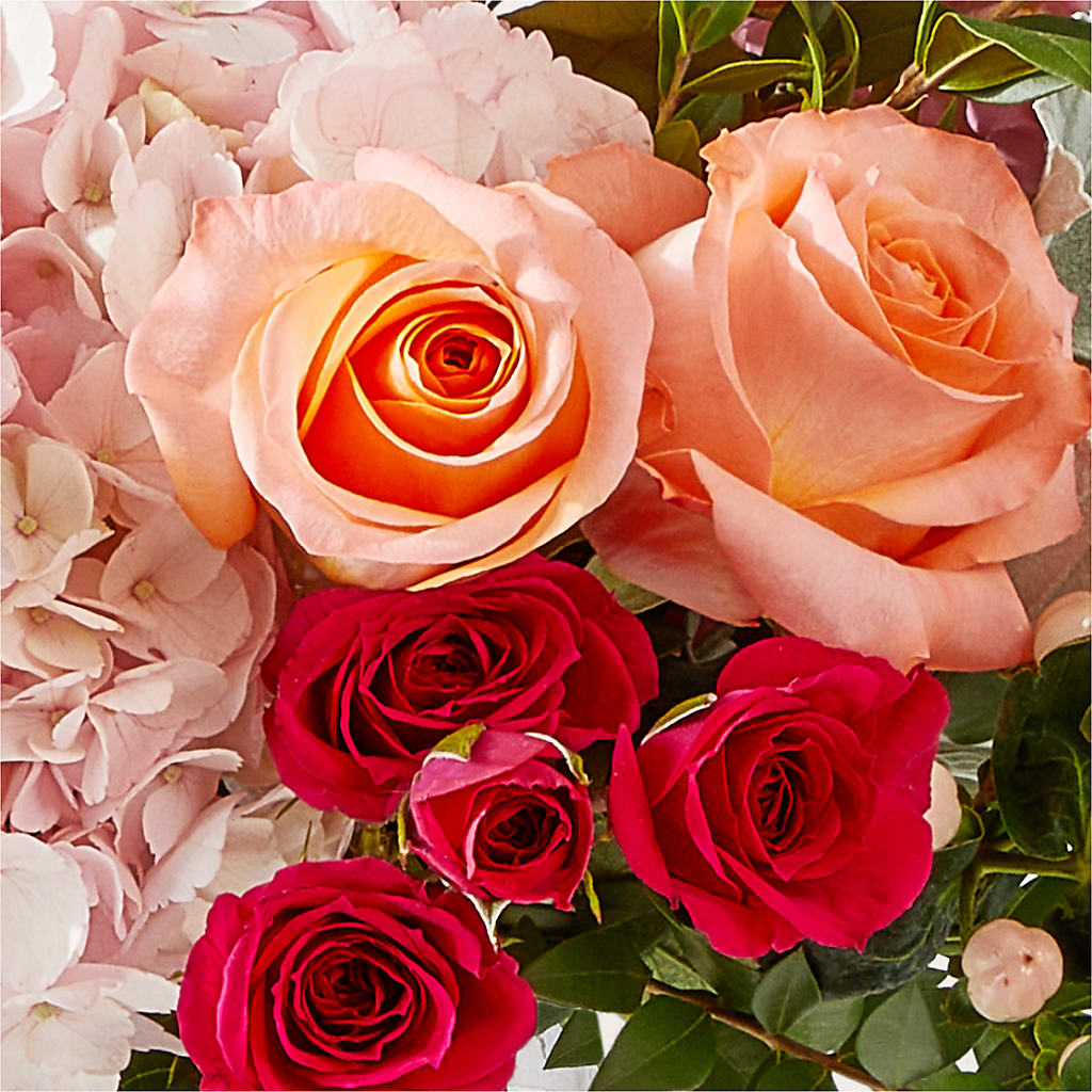 Glitz & Glam Bouquet –  Flowers The Bouquet Of Roses, Tampa FL
