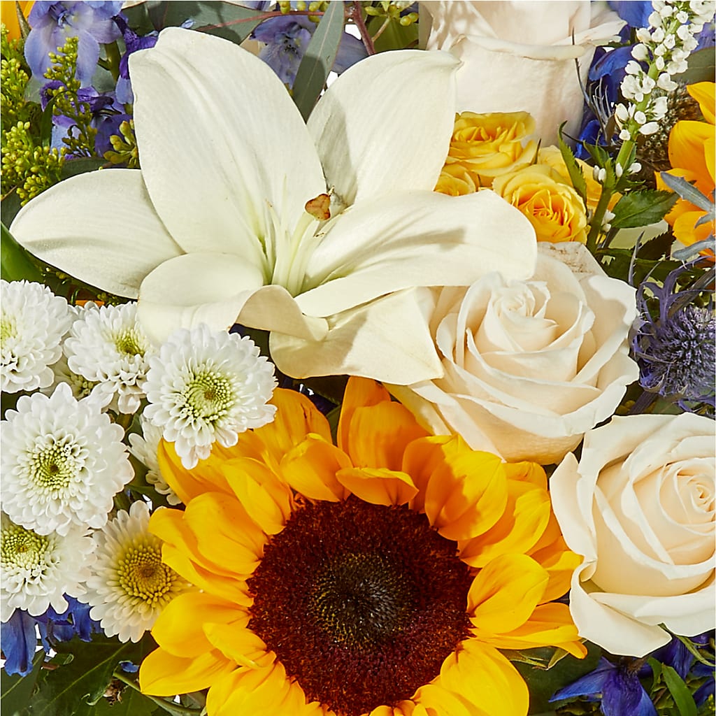 Wonderfully Sunny Bouquet –  Flowers The Bouquet Of Roses, Tampa FL