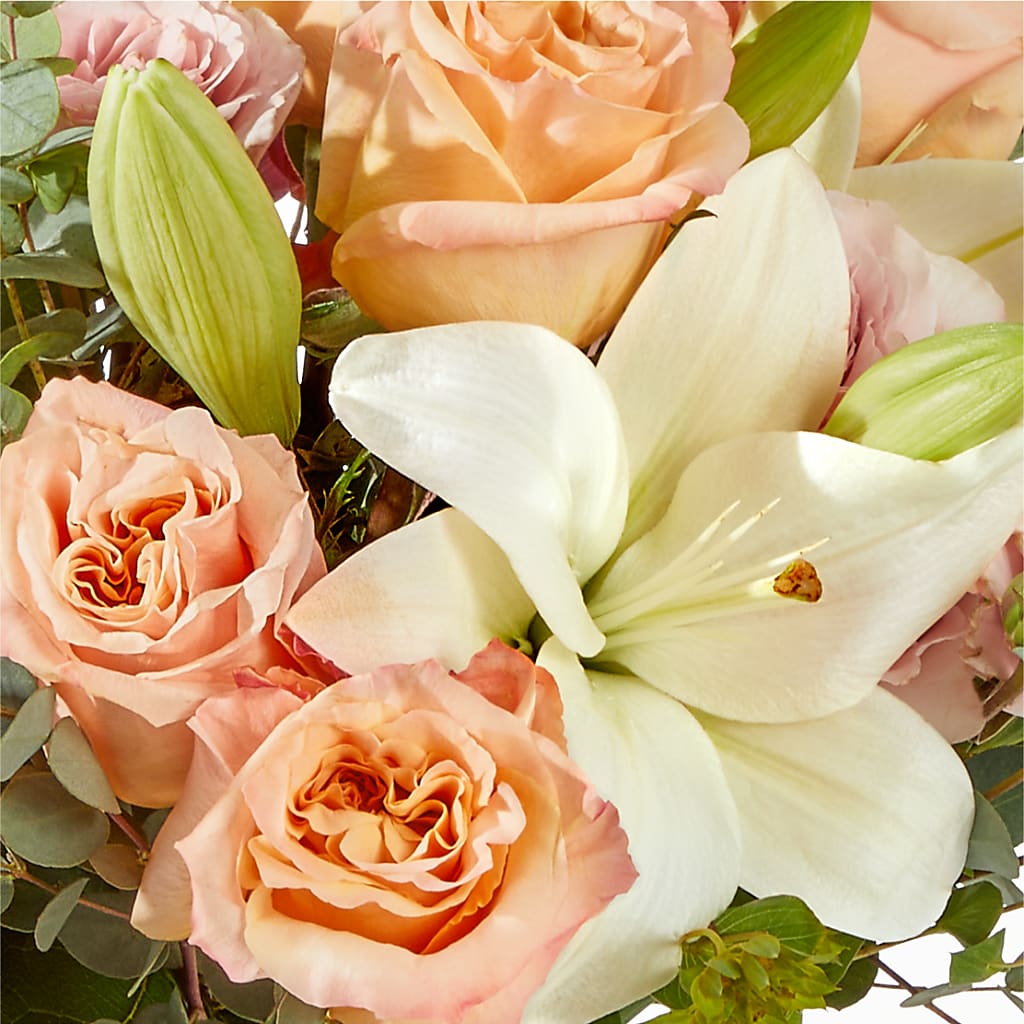 Grapefruit Splash Bouquet –  Flowers The Bouquet Of Roses, Tampa FL