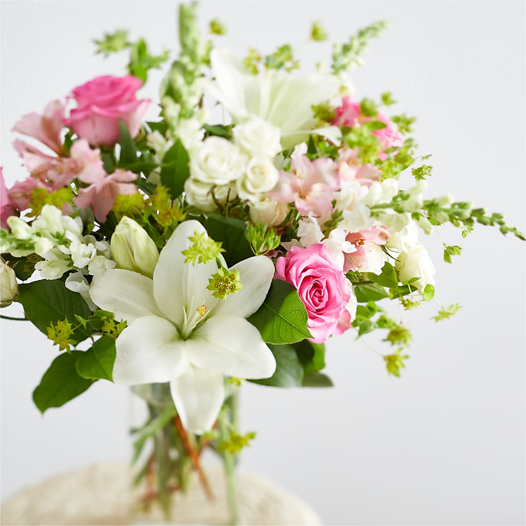 Fondly Bouquet –  Flowers The Bouquet Of Roses, Tampa FL