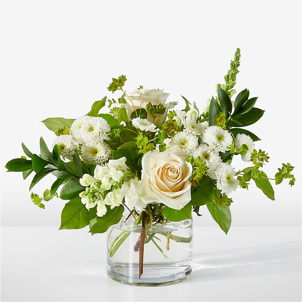 Hint of Vanilla Bouquet –  Flowers The Bouquet Of Roses, Tampa FL