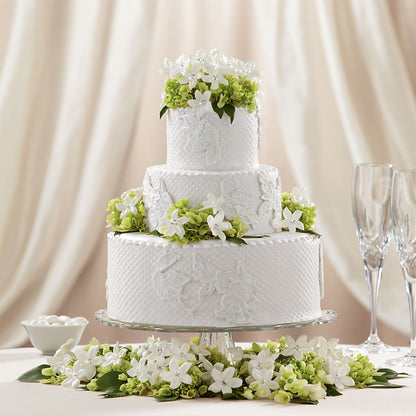 Bloom & Blossom Cake Decor –  Flowers The Bouquet Of Roses, Tampa FL