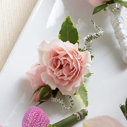 Pink Spray Rose Boutonniere –  Flowers The Bouquet Of Roses, Tampa FL