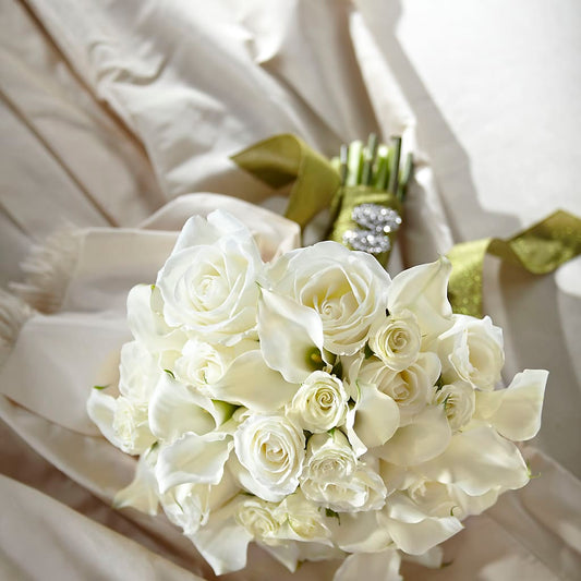 Serene Highness Bouquet –  Flowers The Bouquet Of Roses, Tampa FL