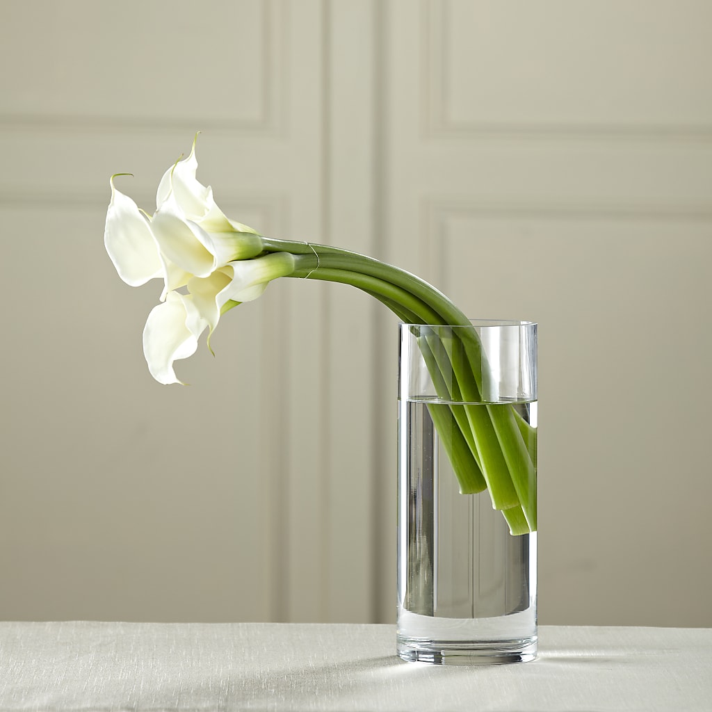 White Calla Bouquet –  Flowers The Bouquet Of Roses, Tampa FL