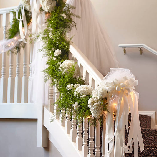 Champagne Dreams Garland –  Flowers The Bouquet Of Roses, Tampa FL